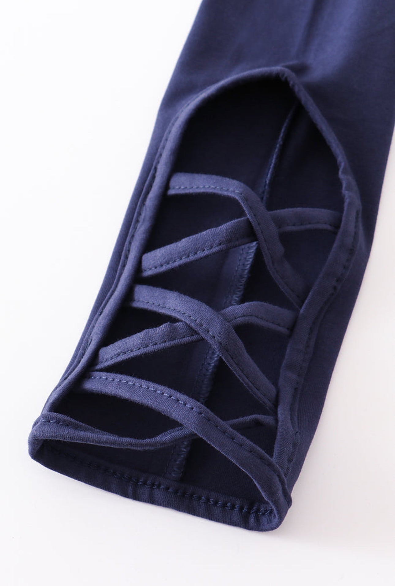 Navy hollow out leggings - 6y