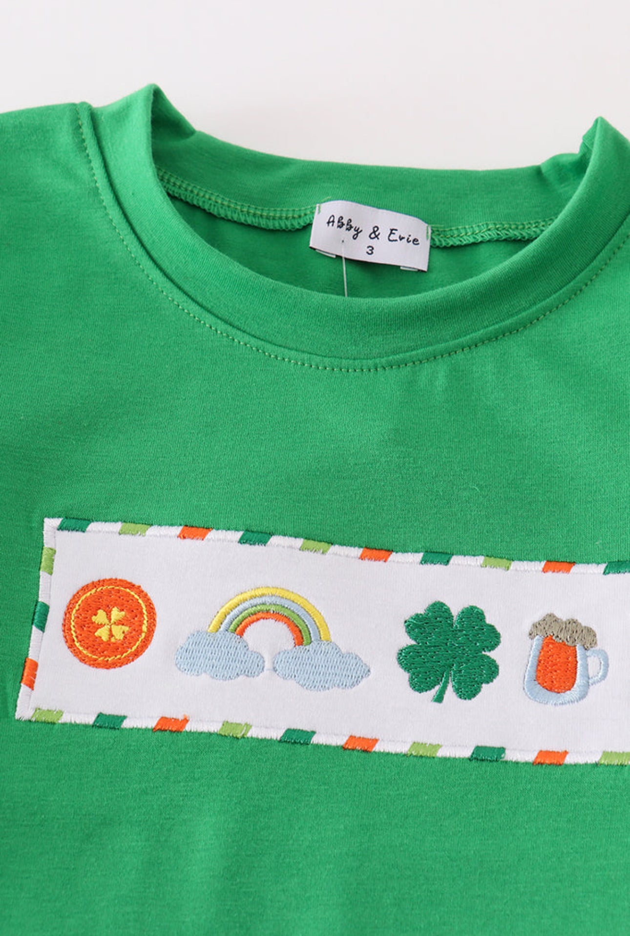Green clover rainbow embroidery boy set - 12m